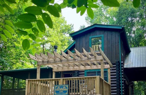 Walnut Mountain Casa | Casa Bohemia *pool *fishing*mountain views!