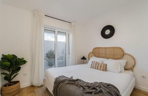 Alges Apartamento | Casa Boma Lisboa - Sea View Apartment With Private Sunny Terrace - Alges I