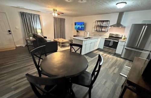Saint Helens Casa | Casa Bonita 1block from PMRP