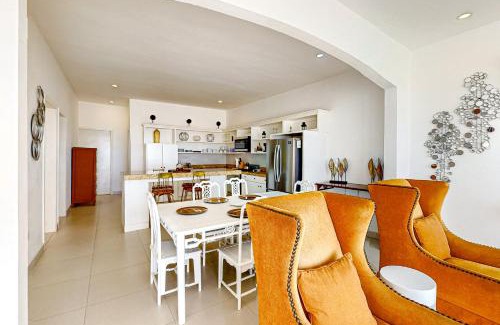 La Paloma Casa | Casa Borgoña 40 - Playa Arcangel