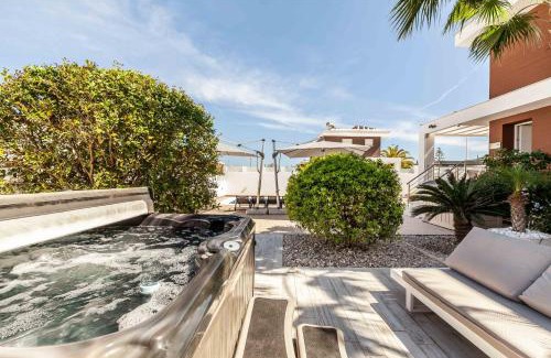 Puerto Marino Villa | Casa Bos Orange Wellness Luxury Entire Villa Jacuzzi & Pool Gran Alacant near Beach
