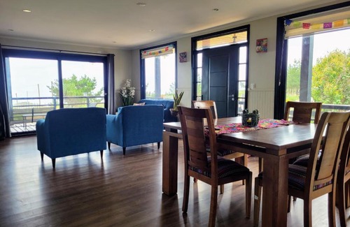 Curanipe Casa | Casa Bosques & Mar