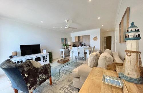 Selection Beach Apartamento | Casa Branca on the Beach with a Pool - Just Renovated