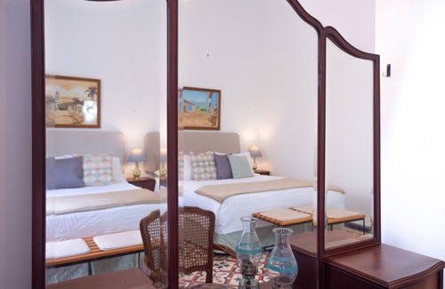 El Vedado Hotel | Casa Brava Havana