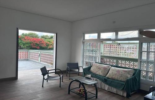Pontal do Sul Apartamento | Casa brisa mar