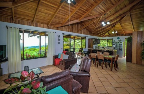 La Tigra Casa | Casa Bromelia, a 30 minutos de la Fortuna