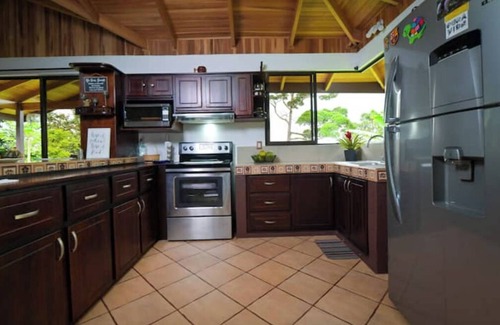 La Tigra Casa | Casa Bromelia, a 30 minutos de la Fortuna