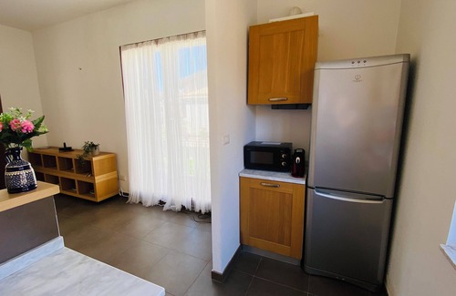 Pizzo Apartamento | Casa Buganville, Luminoso Appartamento a Pochi Passi dal Mare!