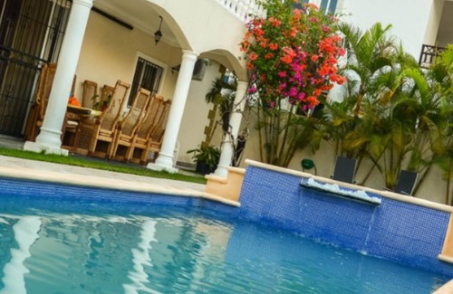 Santiago de los Caballeros Casa | Casa con Piscina y Vigilancia 24H