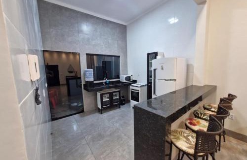 Barretos Casa | Casa c Suíte Ar Cond Prox Shopping Hosp do Amor