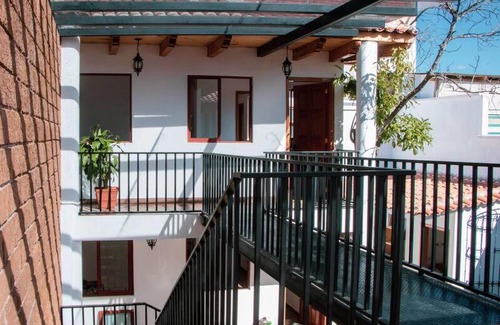 Barrio del Cerrillo Apartamento | Casa Cactus-Terrace View of San Cris