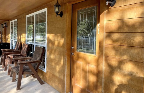 Ingram Casa | Casa Cabin B, 1BR/1BA, Sleeps 4, Porch, Gas Grill, Firepit