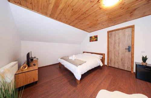Moieciu Cabina | Casa Calatorului Rasnov
