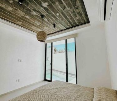Colinas de Santiago Apartamento | Casa Calec 2BR Apartment with Pool & Terrace