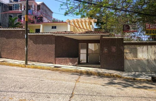 Las Playas Casa | Casa Caleta renta para Vacaciones a 10minplaya