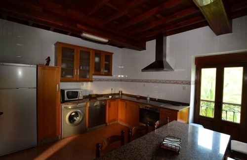 Pravia Cabaña | Casa Caleyos para 8 personas