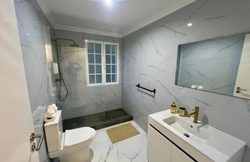 Caloura Apartamento | Casa Caloura Water Deluxe Accommodation & Spa