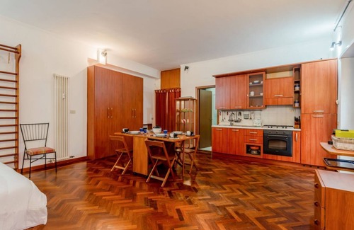 Quartiere XXVIII Monte Sacro Alto Apartamento | Casa Camelia by Rentbeat
