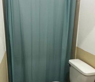 Ciudad Valles Apartamento | Casa Camino Real, Habitación 1, Baño privado, Cafetera Escritorio