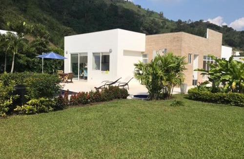 La Vega Casa | Casa Campestre La Vega Cundinamarca