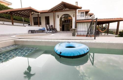 Pereira Casa | Casa campestre, sector Cerritos