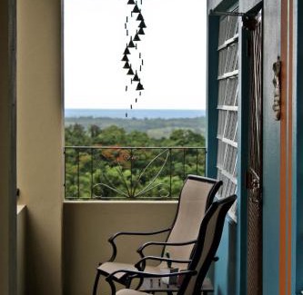 Hormigueros Casa | Casa Campo y mis Memorias-2ND LEVEL-with pool
