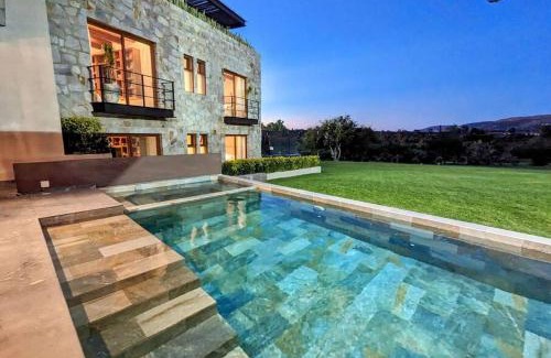 San Miguel de Allende Villa | Casa Capricho, 5BR Luxury Villa in Ventanas Golf & Resort Community
