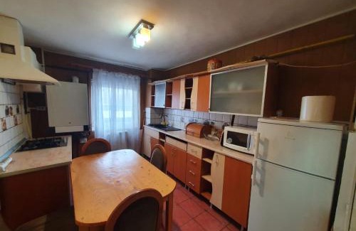 Petrila Casa | Casa Caprioara