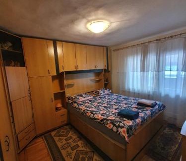 Petrila Casa | Casa Caprioara