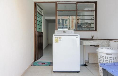Jimenez Casa | Casa Caracol Coyoacán - Jardín privado y tranquilidad, ideal para familias y grupos de amigos