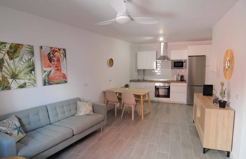 Alcala Apartamento | CASA CARACOLA Estupendo apartamento para 4 personas a 45 metros del mar.Wifi