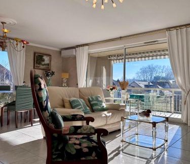 Brive-la-Gaillarde Apartamento | Casa Cardinal-Grand T3 secteur HôpitalCentreVille