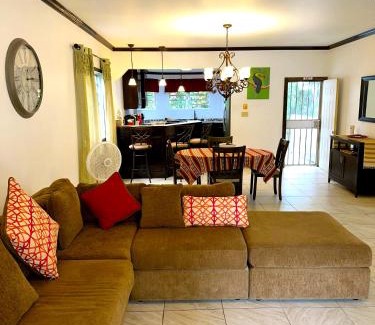 San Ignacio Casa | Casa Carimi, San Ignacio