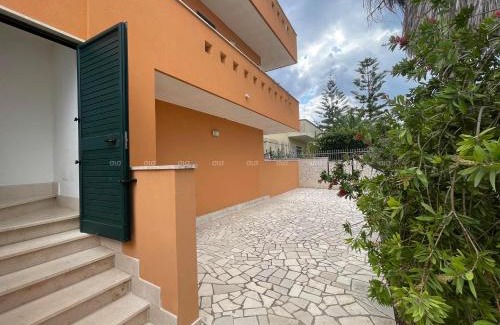 Santa Maria al Bagno Apartamento | Casa Carine