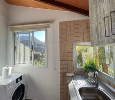 Vallehermoso Apartamento | Casa Carlos
