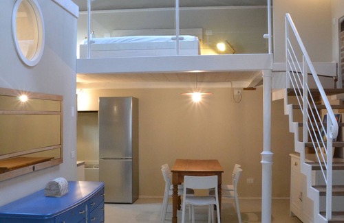 Lazise Old Town Apartamento | Casa Carlottina - Loft en el corazón de Lazise