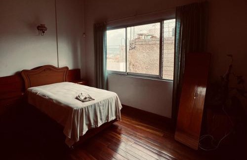 Calzada Madero Apartamento | Casa Carmesí