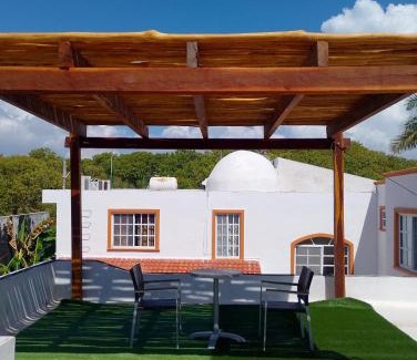 Puerto Juárez Casa | Casa Cebra by the beach -Roof top lounge! Playa del Niño