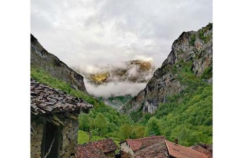 Ponga Casa | Casa centenaria en un entorno natural insuperable.