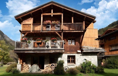 Les Brevieres Chalet De Esquí | Casa-Chalet Brizolée avec vue sur le lac à Tignes