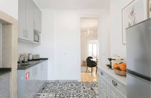 Mouraria Apartamento | Casa Cheia de Graça: Charming 2-bedroom apartment in superb Lisboa with WiFi