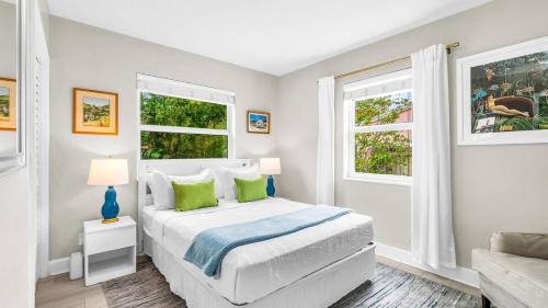 Southside Casa | Casa Chic El Cid