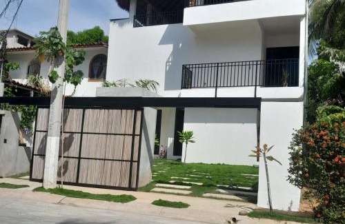 Bacocho Casa | Casa Chikatana un lugar familiar y elegante a pasos de la playa Bacocho