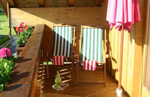 Tiefenbach Apartamento | Casa Claudia - die schöne 4-Sterne-Fewo - im Sommer Bergbahntickets inclusive