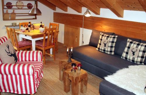 Tiefenbach Apartamento | Casa Claudia - die schöne 4-Sterne-Fewo - im Sommer Bergbahntickets inclusive
