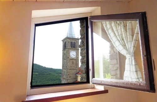 Loazzolo Casa | Casa Clelia: la gema en la cima de la colina