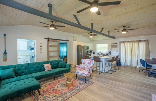 Sands Casa | CASA COCO BY THE CANAL!!!
