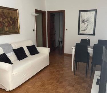 Castelletto Apartamento | Casa Colombo Viewpoint 5 min from the center