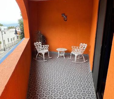 Santiago Chalet De Esquí | Casa Colonial en Santiago Pueblo Mágico by Adhoc