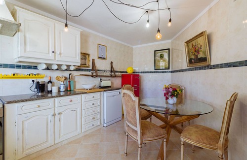 Vila do Bispo Apartamento | Casa colorida, a unique, colorful home for 4 people in Vila do Bispo
